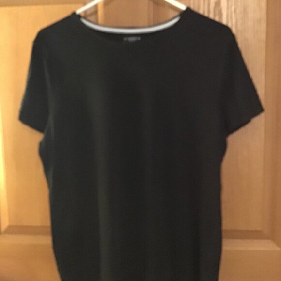 Talbot's T Shirt - Picture 1 of 2